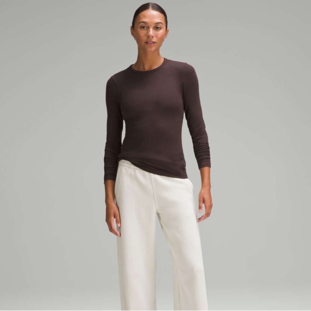 Lululemon Hold Tight Long-Sleeve Shirt in Espresso Size 2 NWT